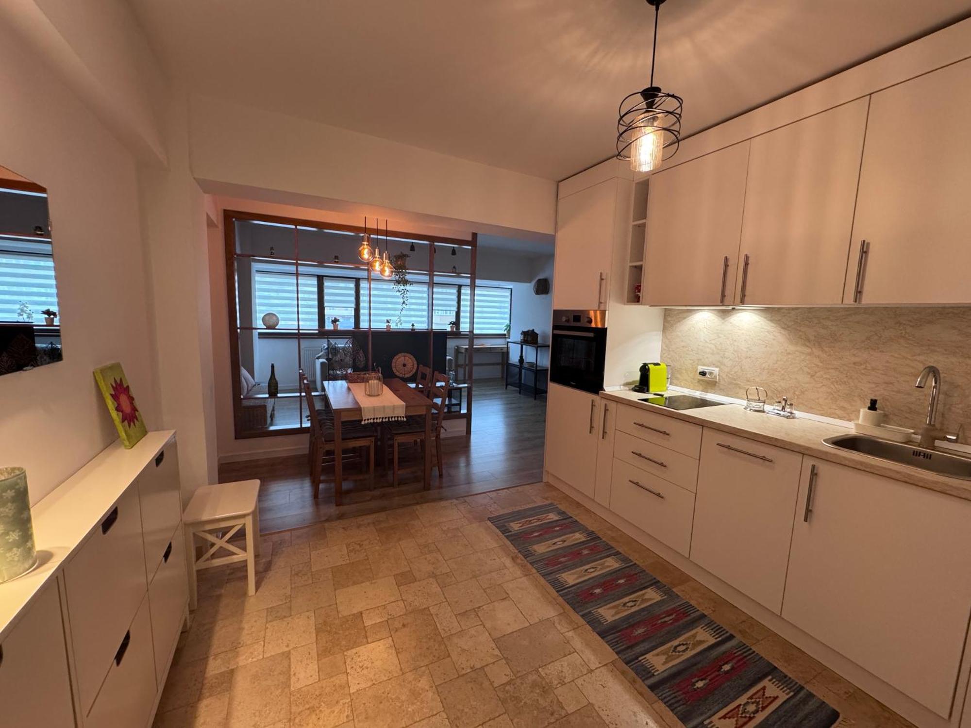 Central-Home Târgu Jiu エクステリア 写真